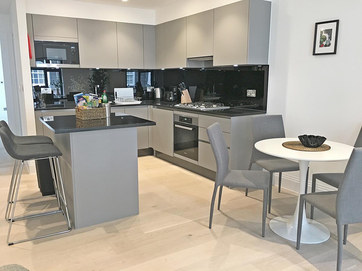 Oxford Circus Apartments London Bagian luar foto