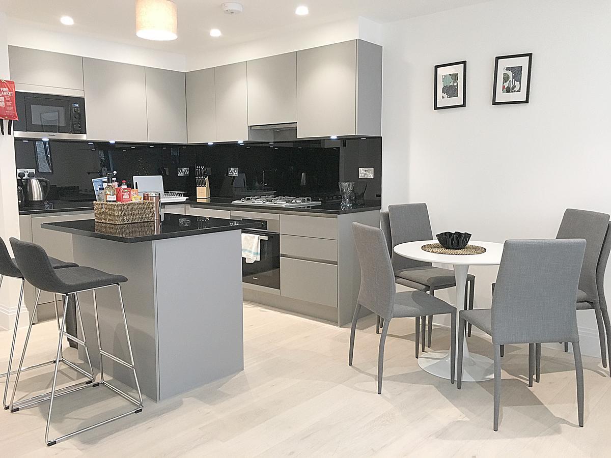 Oxford Circus Apartments London Bagian luar foto
